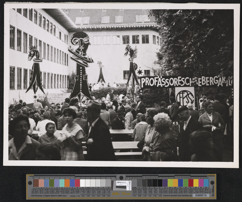 Das 500-Jahr-Jubiläum der Universität war Anlass für ein «Volksfest» mit Beizen rund um den Petersplatz und einer Gartenwirtschaft im Hof des Kollegienhauses. Die Institution stand an einem Wendepunkt: Sie öffnete sich für breitere Bevölkerungskreise.