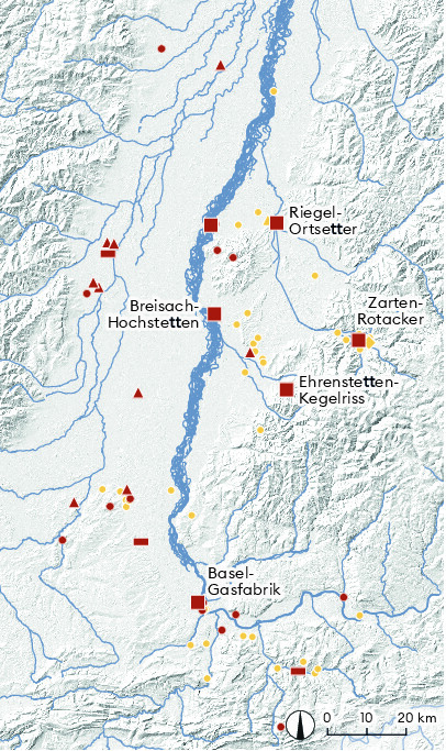 38 Siedlungen im Gebiet des südlichen Oberrheingrabens bis zum Hochrhein. Auf der linken Karte sind die Fundstellen eingetragen, die aus der gleichen Zeit wie die Zentralsiedlung Basel-Gasfabrik stammen (2. Jahrhundert v. Chr.)